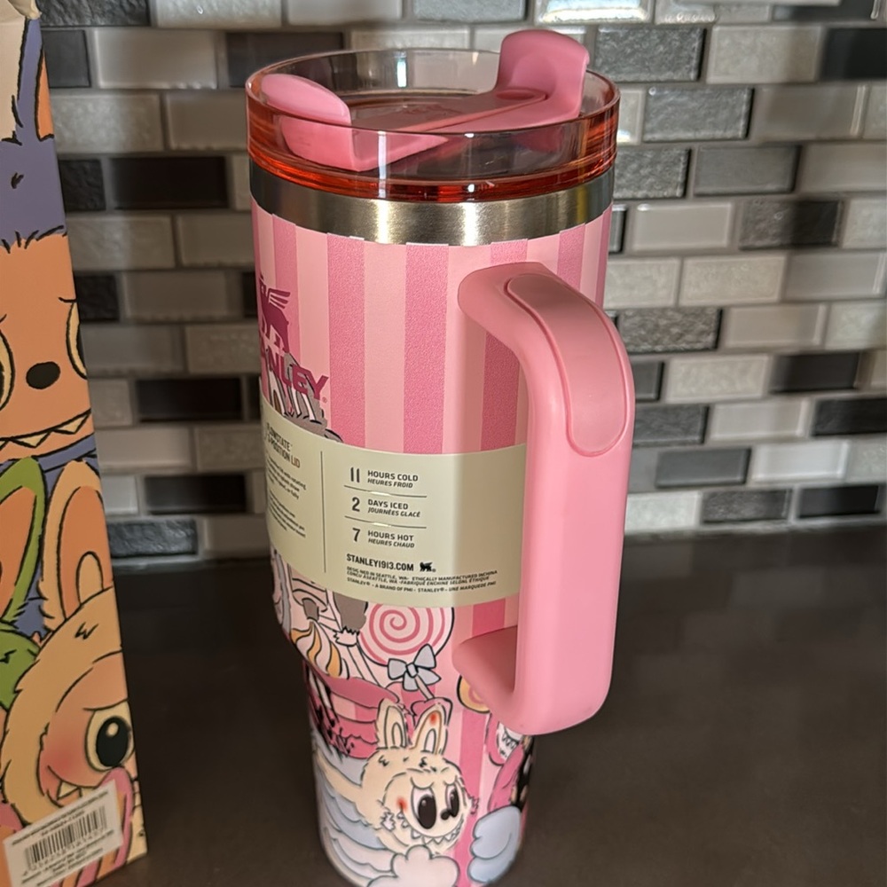Stanley The Quencher H2.0 Flowstate Tumbler | 40 OZ / Labubu-Help Me / BRAND NEW - Picture 4 of 13
